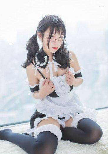 女同舌吻_HD完整在线观看