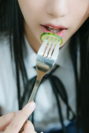 欧美合金项链_HD电影完整版在线观看