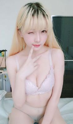 五月久久丁香花婷婷欧洲_1080全集在线观看