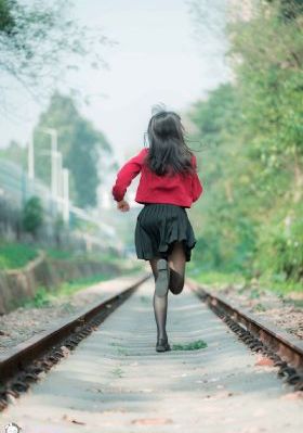 亚洲妓女综合网9页_720高清完整版播放