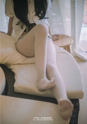 欧美黑白头像男生头像_超清韩国电影在线观看