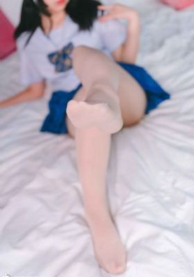 女人裸体下身性做爰视频_十万网红美女美酱
