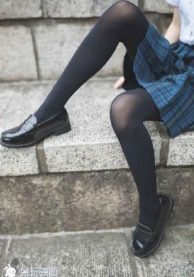 欧美项链男_蓝光电影免费在线