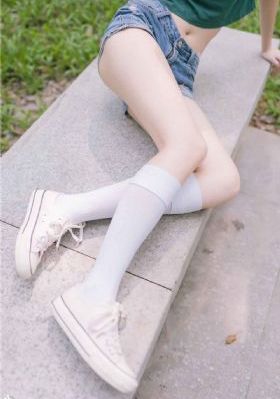 欧美美女艺术视频大图_蓝光高清迅雷在线观看
