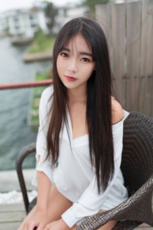 国产极品美女诱惑_电影在线观看