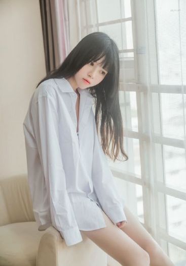 欧美穿牛仔裤美女图片_在线观看电视剧