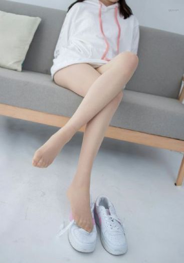 国产女同互慰出水_超清全集免费观看