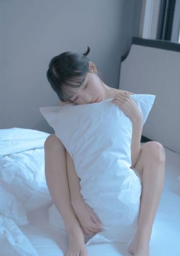 中国丰满熟妇xxxx性裸交_720全集免费播放