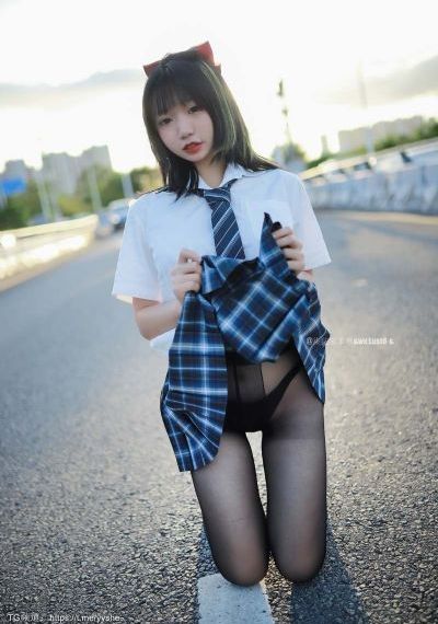 国产轿跑_蓝光高清免费观看